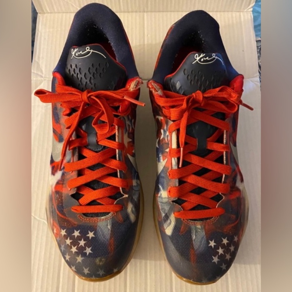 Nike Kobe Sneakers